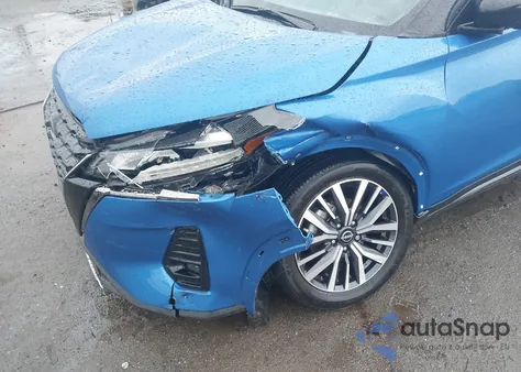 2024 Nissan Kicks Sr Xtronic Cvt from USA, damaged, VIN 3N1CP5DV5RL539356